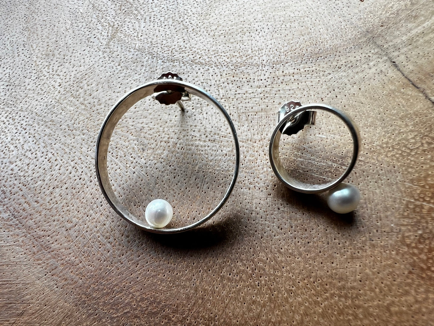 Minimalist earrings