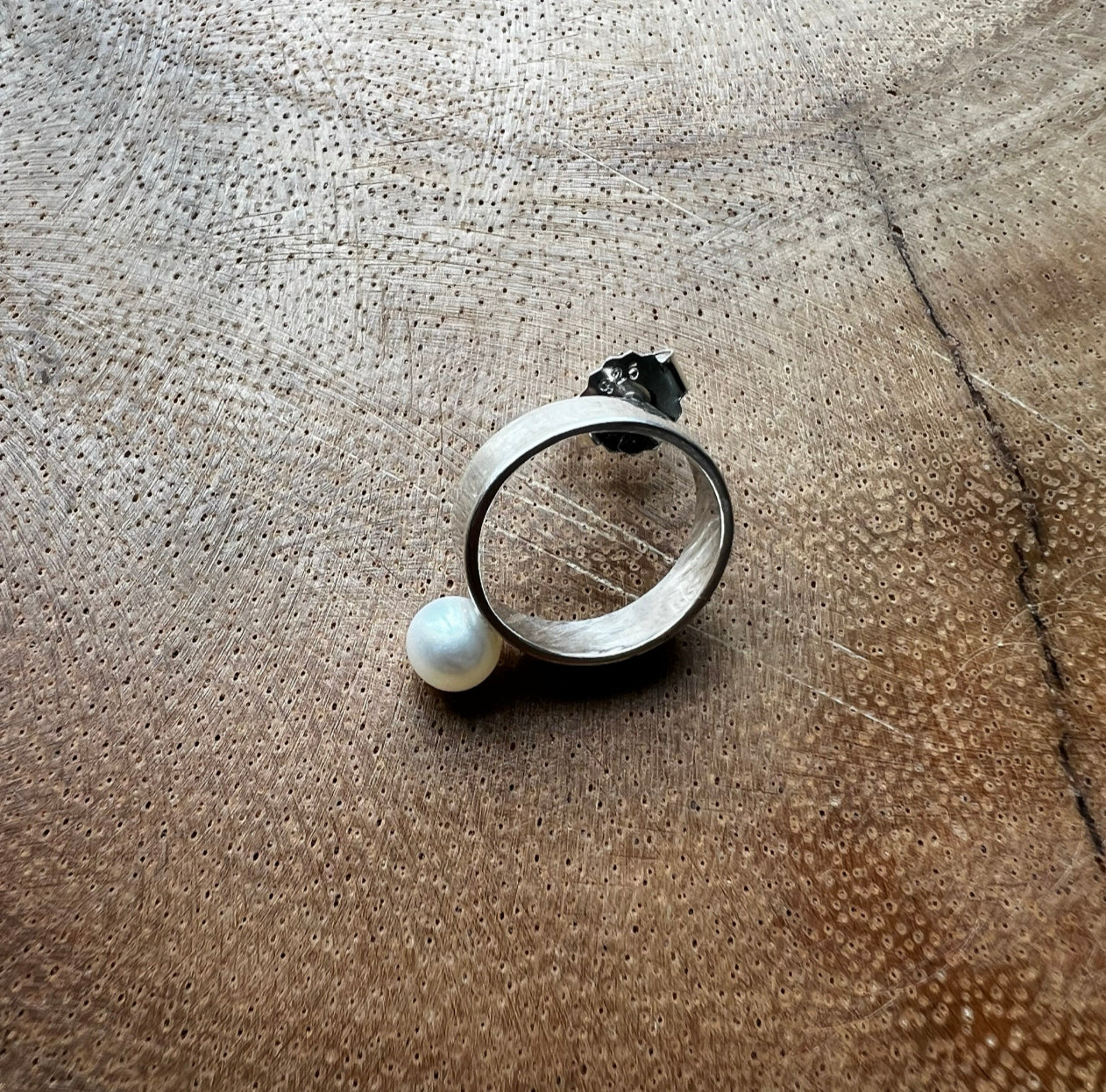 Minimalist earrings