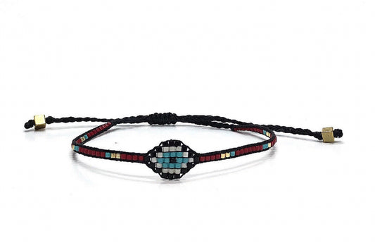 Delicate Eyebead Bracelet