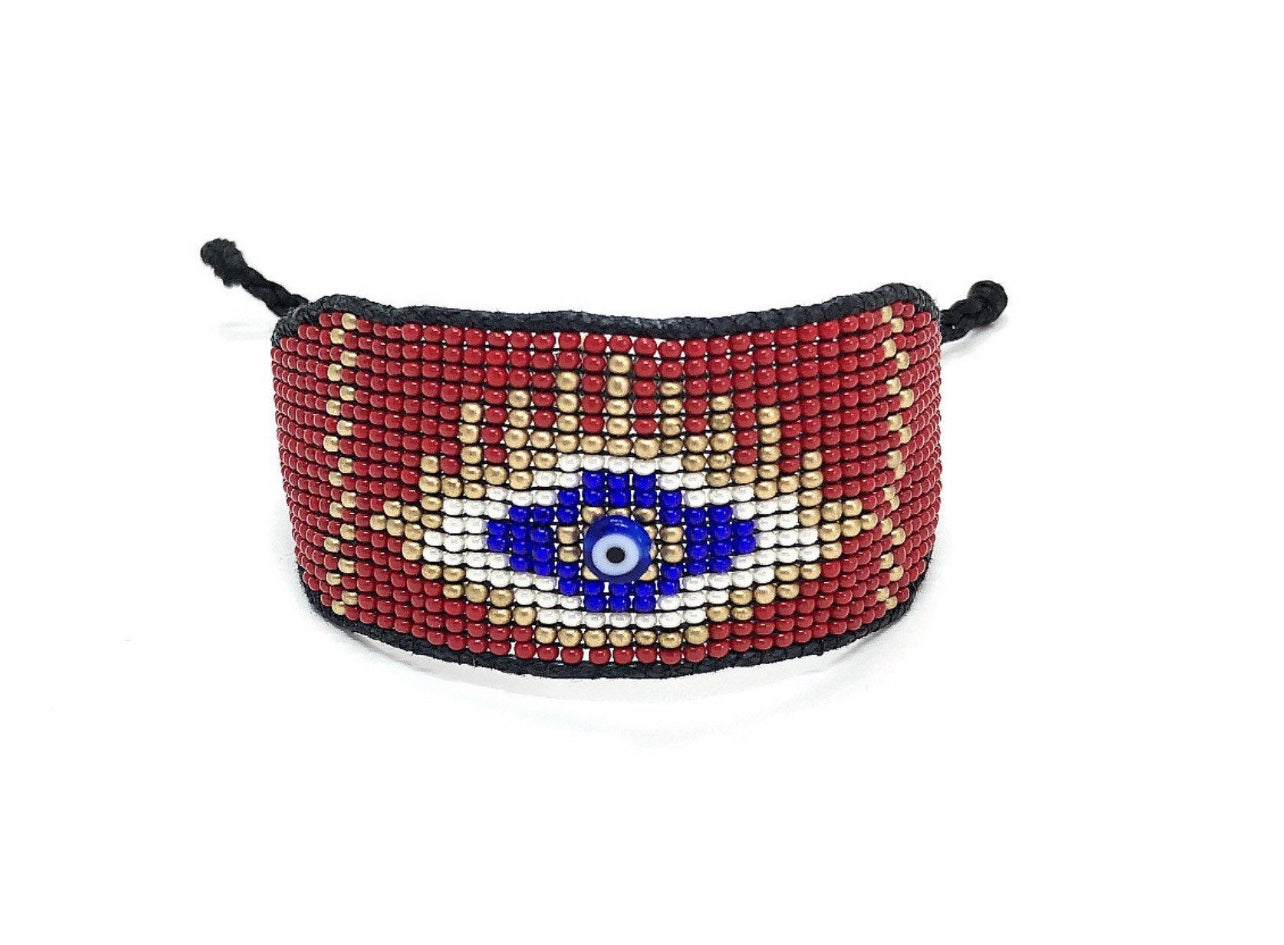 Iris eyebead bracelet