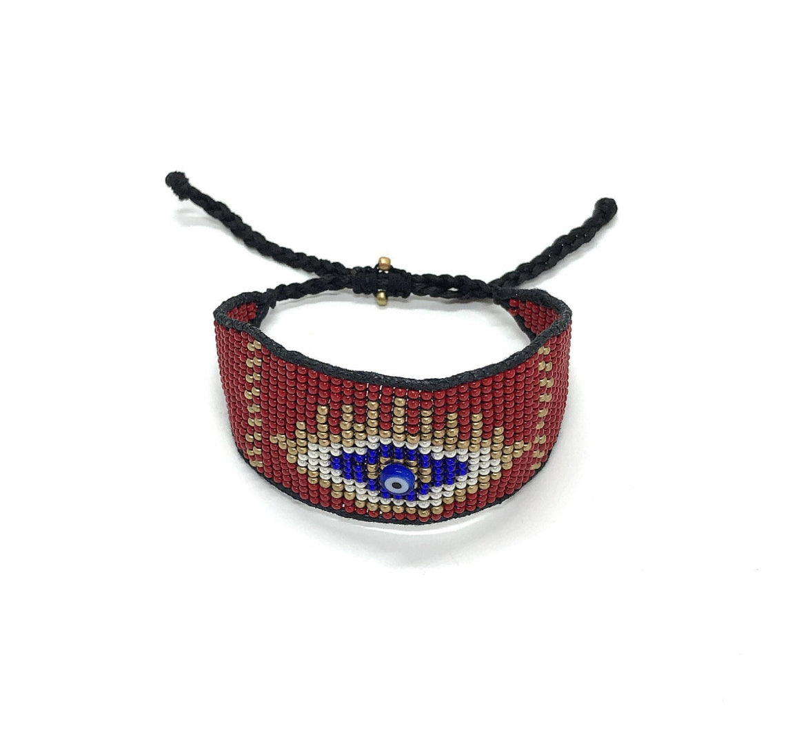 Iris eyebead bracelet